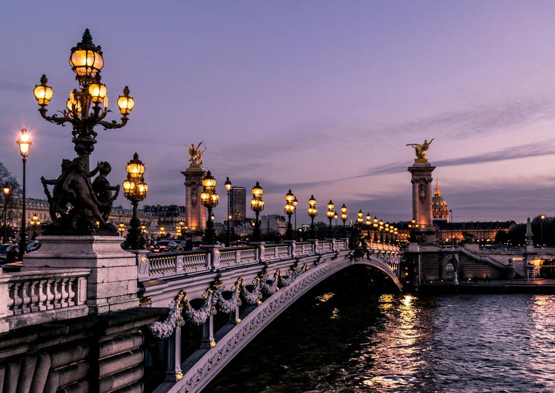 EPOG-JM — Paris, illustration du parcours international